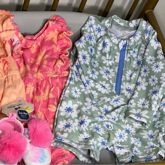 Baby Clothing Set 5 onesies two rompers & swimsuit & tennis shoes nwt 0-3 months - Picture 5 of 5